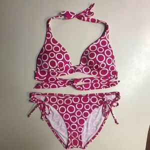 Victoria’s Secret bikini